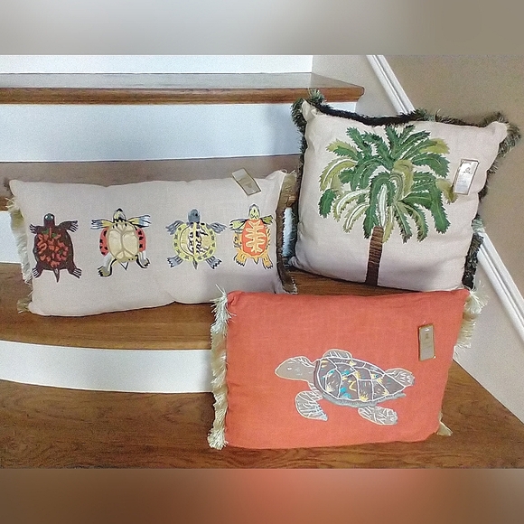 NWT Silk embroidered on linen/Cotton Fringe trim pillows - Picture 11 of 12